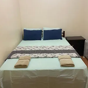 A Pleasant In Queens Guest house New York