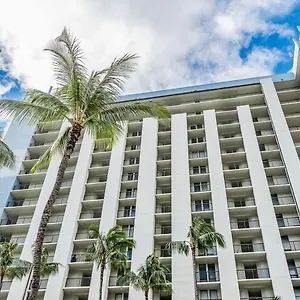 Hawaiian Princess Makaha Aparthotel Waianae