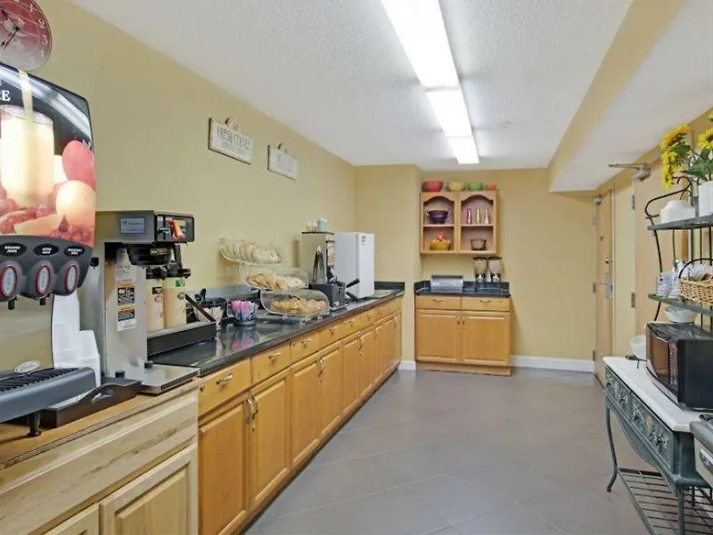 Microtel Inn By Wyndham University Place Charlotte 2*,